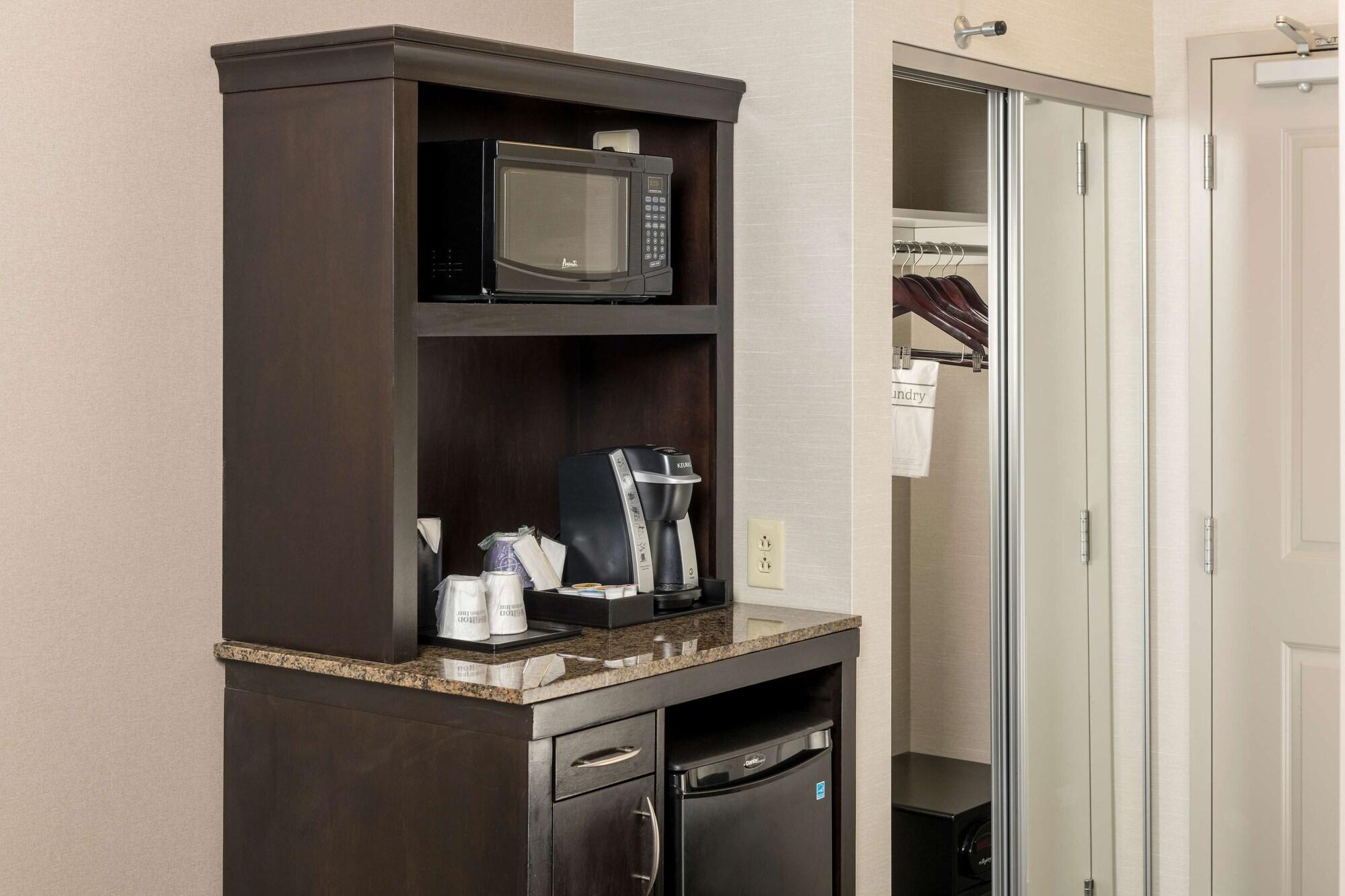 Hilton Garden Inn Silver Spring White Oak Exteriér fotografie