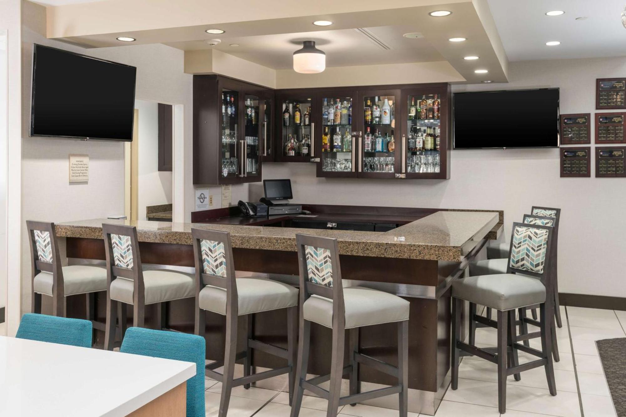 Hilton Garden Inn Silver Spring White Oak Exteriér fotografie