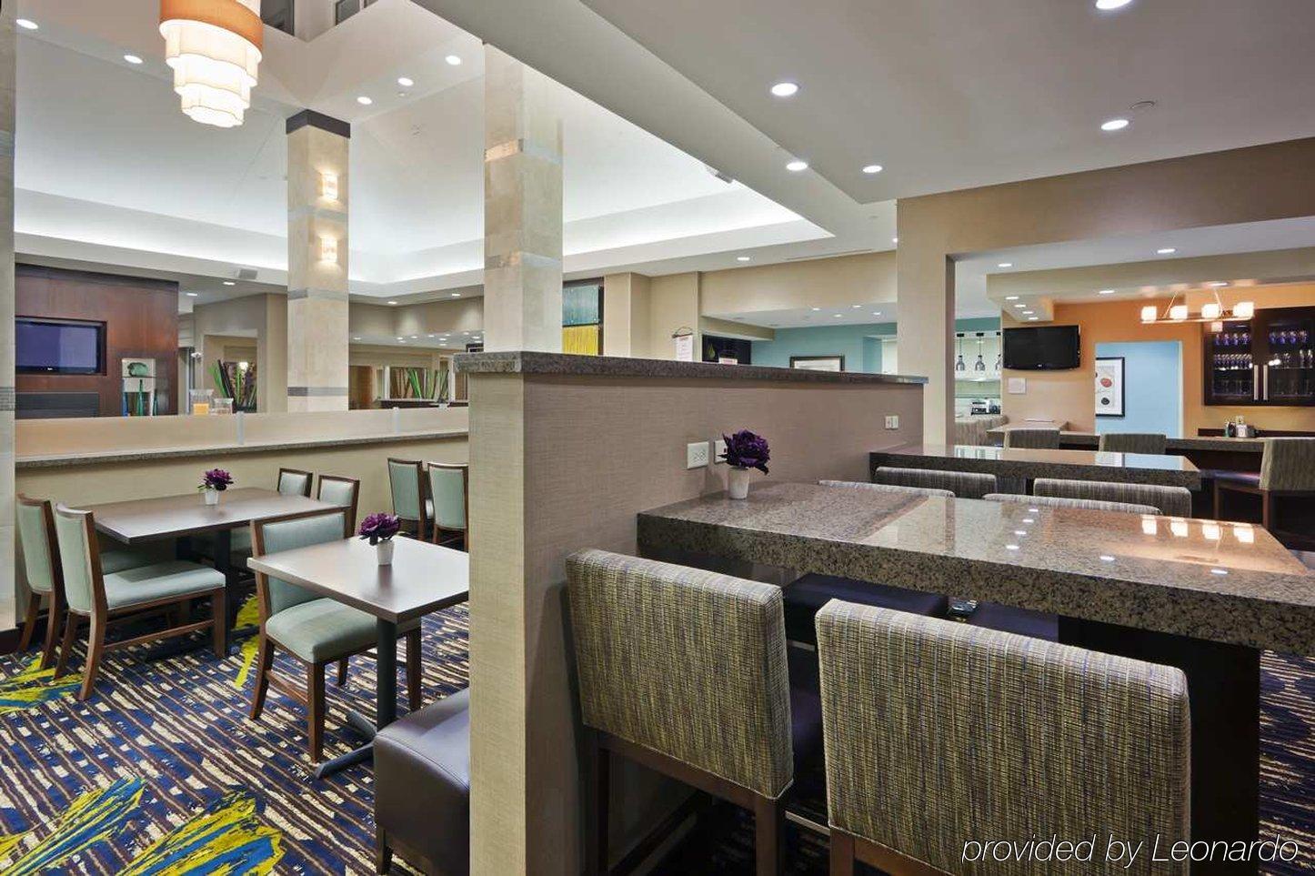 Hilton Garden Inn Silver Spring White Oak Restaurace fotografie
